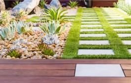 Đá cuội trong cảnh quan sân vườn